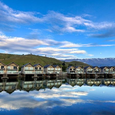 Marsden Lake Resort Central Otago Кромвель Екстер'єр фото The Jack's Point clubhouse