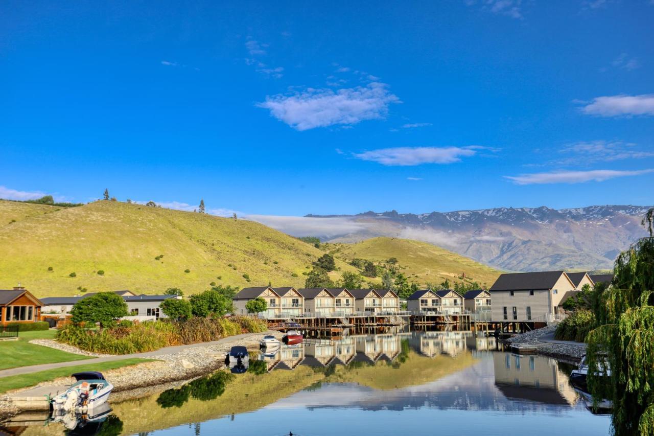 Marsden Lake Resort Central Otago Кромвель Екстер'єр фото The village of Waimakariri