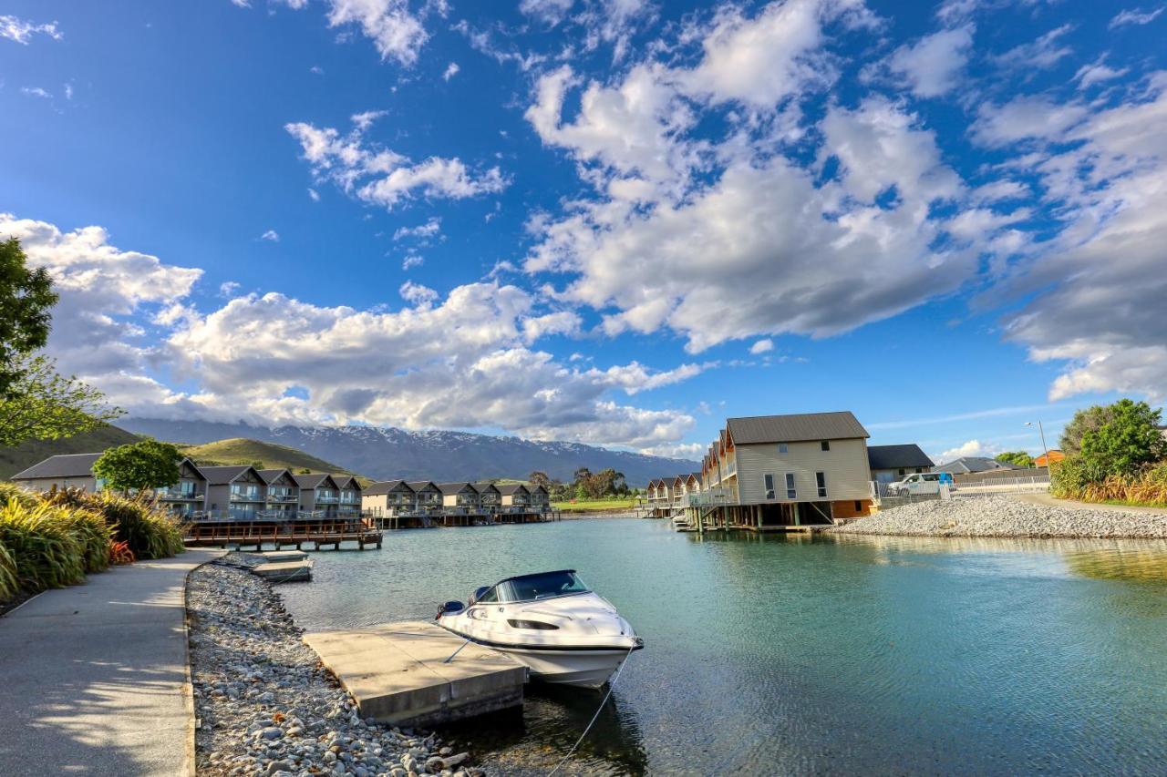 Marsden Lake Resort Central Otago Кромвель Екстер'єр фото The Jack's Point marina