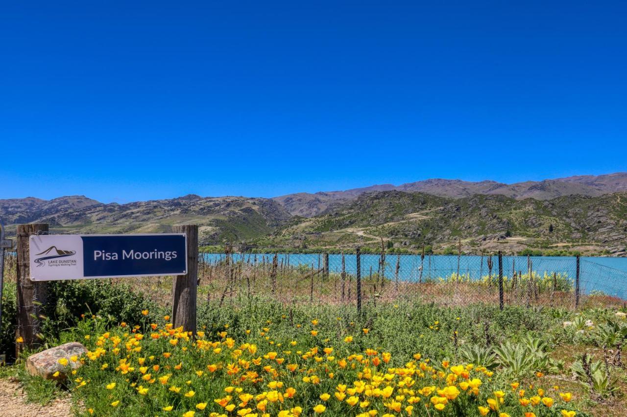 Marsden Lake Resort Central Otago Кромвель Екстер'єр фото Pisa Moorings